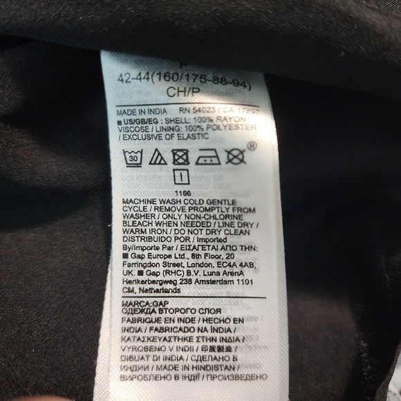 Vtg‎ GAP Size Small B&W Floral Lenzing Ecovero Sweetheart Smocked Mini Sundress - Picture 10 of 10